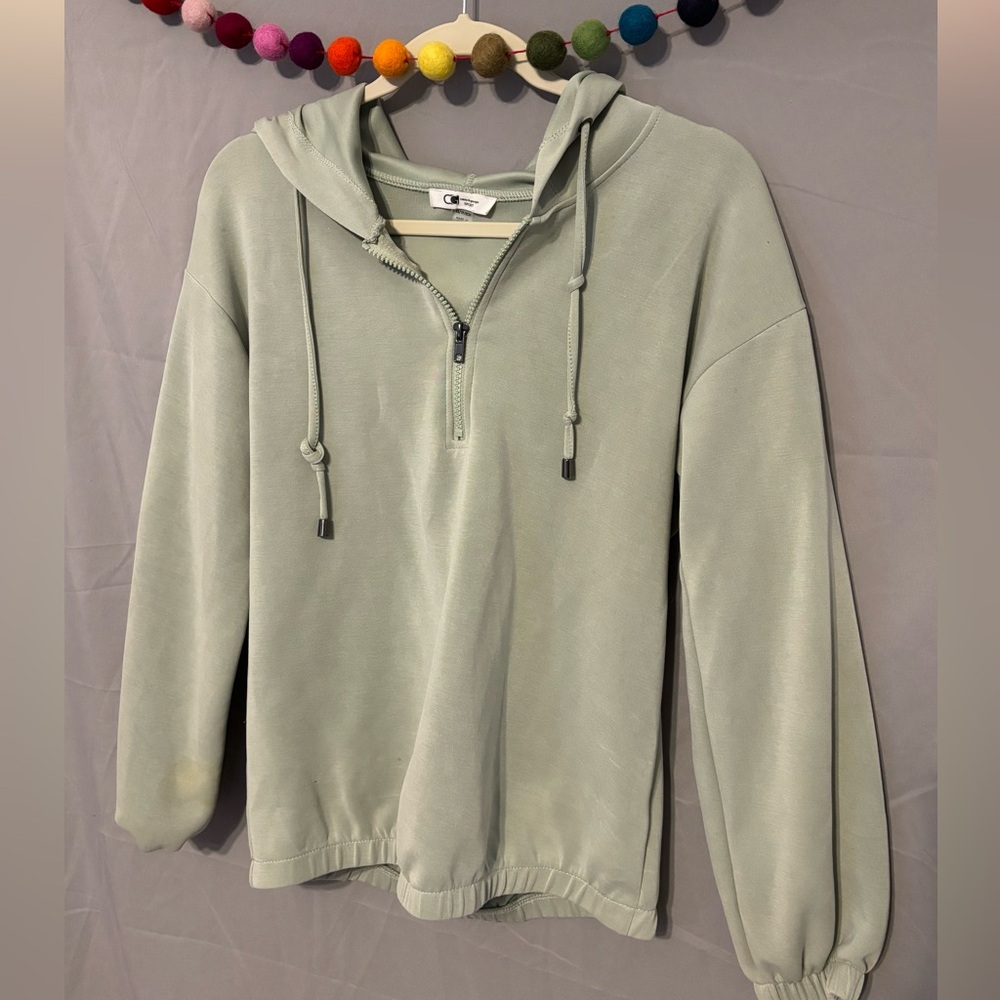 Cable & Gauge Light Green Athletic Zip Up Sweater